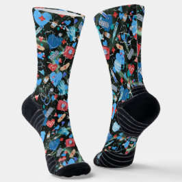 Medizinische Printwerbung mit schwarzem Hintergrun Socken