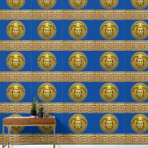 Medusa et clé grecque or sur papier peint de desig