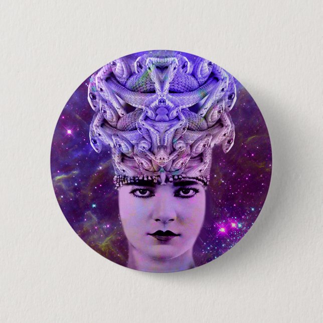 Medusa Snake Woman Button (Vorderseite)