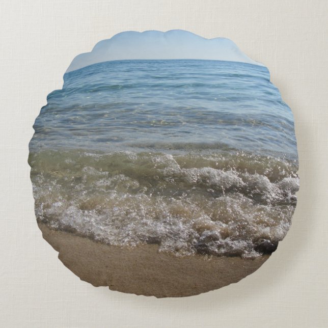 Meer- und Sandstrand Rundes Kissen (Vorderseite)