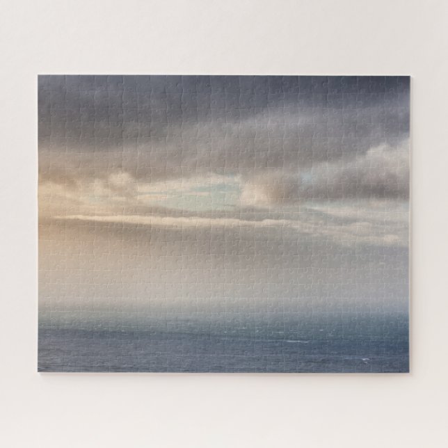 Meer und Wolken minimalistisch (Horizontal)