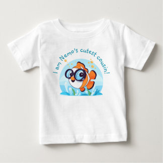 Meeresabenteuer | Niedlicher Clownfisch mit Sonnen Baby T-shirt