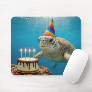 Meeresschildkröte mit Geburtstagskuchen Mousepad