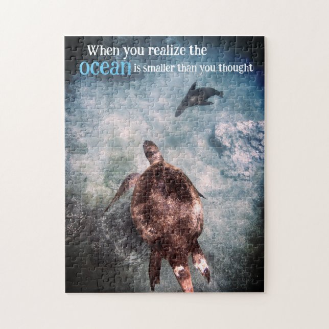 Meeresschildkröten und Seelöwen unter Wasser (Vertikal)