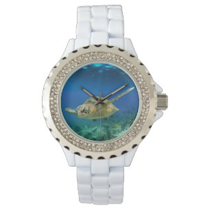 Meeresschildkrötenschwimmen unter Wasser Armbanduhr