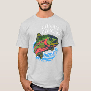 Meerforelle auf der Jagd nach Chromforelle T-Shirt