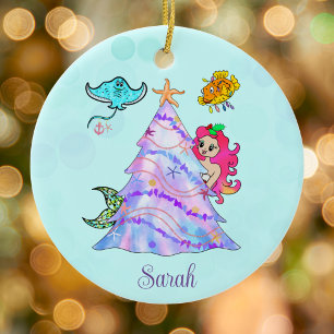 Meerjungfrau & Freunde schmücken den Weihnachtsbau Keramik Ornament