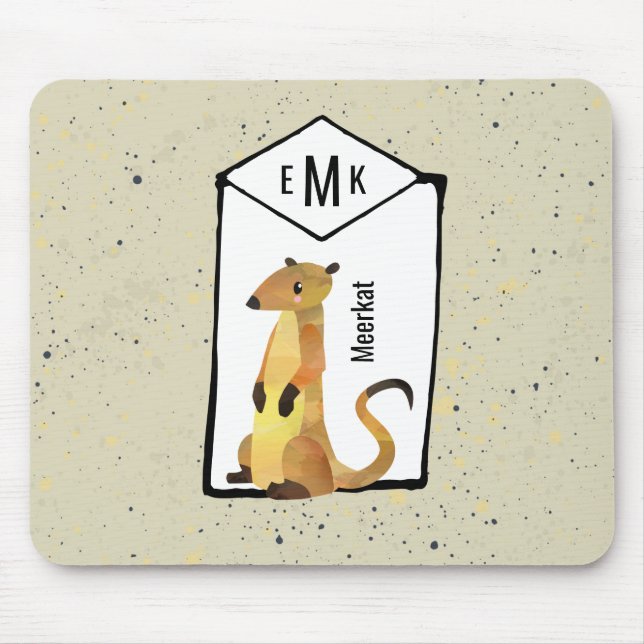 Meerkat auf Beige Hintergrund mit Monogramm Mousepad (Vorne)