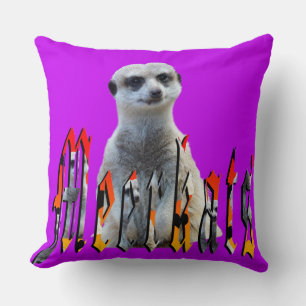 Meerkat und Meerkats Logo, Lila Seilkissen. Kissen