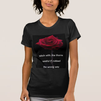 Méfiez-vous du t-shirt de sorcière