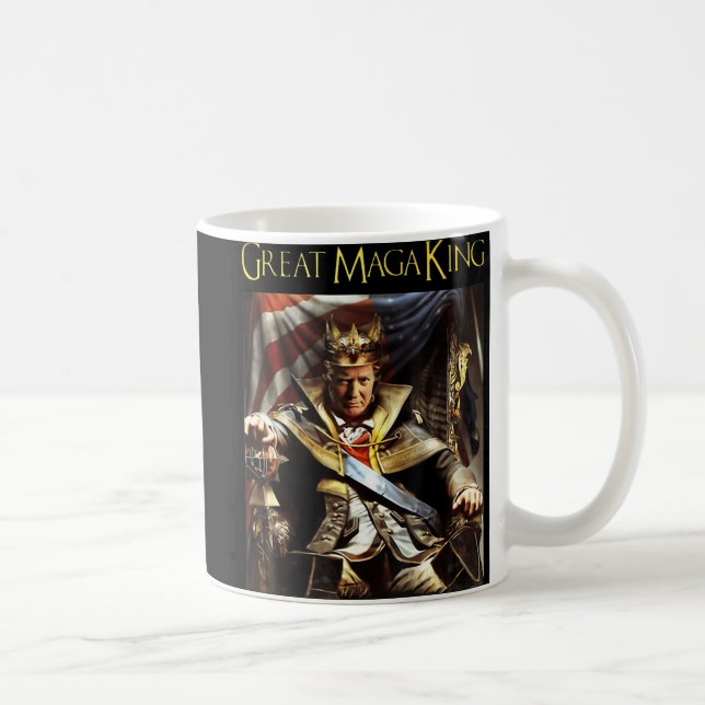 Mega King USA Flag Proud Ultra Maga Trump Kaffeetasse (Rechts)