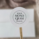 MEGHAN Schwarz-weiß Modernes Klassisches Hochzeitm Runder Aufkleber<br><div class="desc">Diese Schwarz-weißen, modernen, klassischen Hochzeitsticker aus der Meghan-Sammlung sind perfekt für eine personalisierte Hochzeit. Geben Sie Ihrer Hochzeit ein hochwertiges Markenlook, indem Sie Ihr individuelles Hochzeitsmonogramm oder Wappen auf die leicht zu bedienenden Vorlagen der MEGHAN Collection by Fresh & Yummy Paperie hochladen. Ändern Sie die Farben und Schriftart einfach, um...</div>
