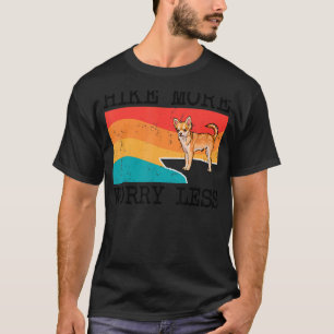 Mehr Besorgnis erregende, weniger braune Chihuahua T-Shirt