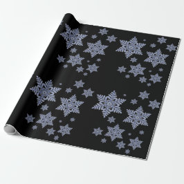 Mehrere Bilder von echter Schneeflocke auf Schwarz Geschenkpapier