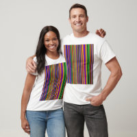 Mehrfarbiges Design auf weißem T-Shirt