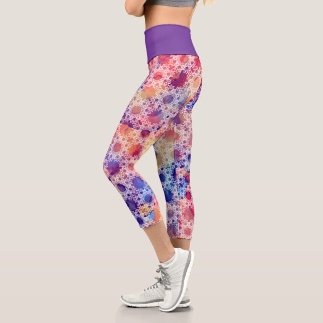 mehrfarbiges geometrisches Yoga Capris von Joya Ev (Links)