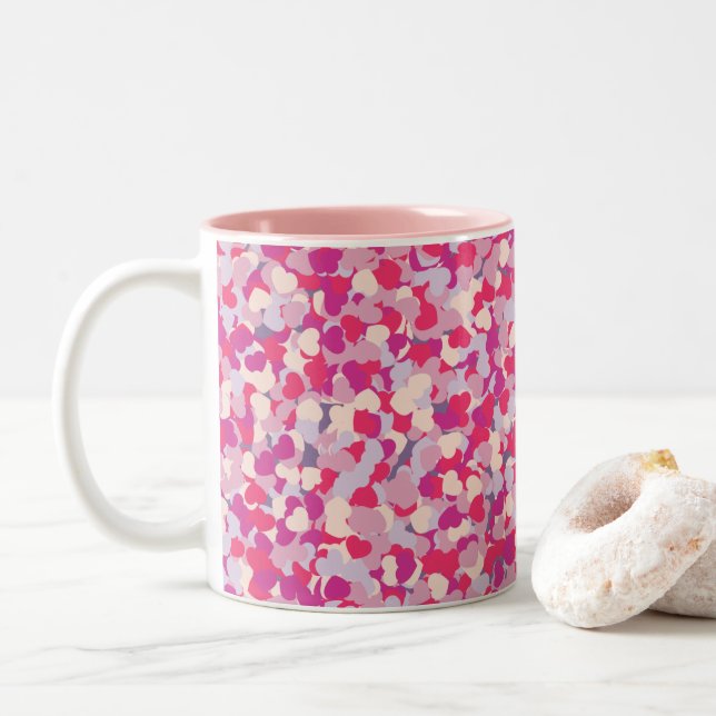 Mehrfarbiges Herz Confetti2 Zweifarbige Tasse (Mit Donut)