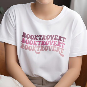 Mehrfarbiges Rosa Retro Buchtrovert Lover T-Shirt