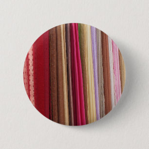 Mehrfarbiges Stoffmuster Button