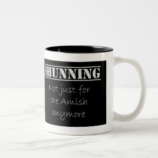 Meiden - nicht gerade für die Amische - der Tasse