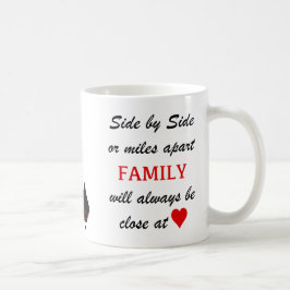 Meilen auseinander aber nahes am Herzen Kaffeetasse