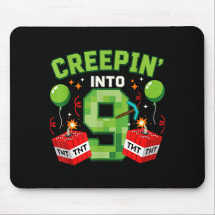 Mein 9. Geburtstag Junge Gamer Schleicht Sich In 9 Mousepad