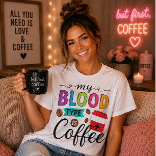 Mein Bluttyp ist Kaffee Krankenpfleger Arzt Humor T-Shirt