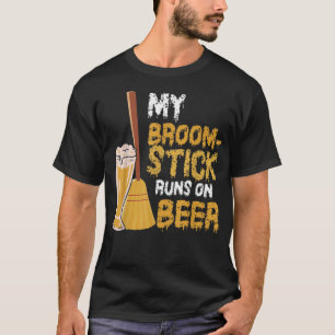 Mein Broomstick läuft auf Bier - Funny Halloween H T-Shirt