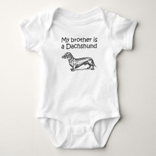 Mein Bruder ist eine Dackel Baby Strampler