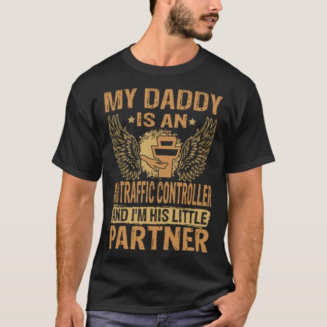 Mein Daddy Air Traffic Controller Partner Gift Fun T-Shirt (Vorderseite)