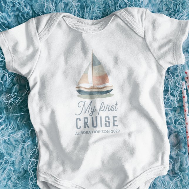 Mein erster Familienurlaub für Kreuzfahrtschiffe Baby Strampler (Von Creator hochgeladen)