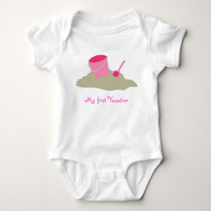 Mein erster Urlaub (Girl Shirt) Baby Strampler