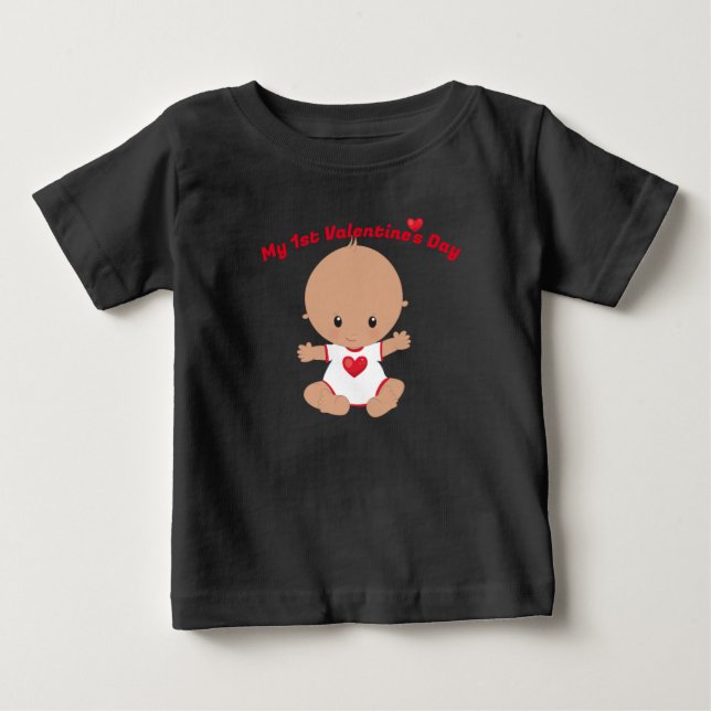 Mein erster Valentinstag Baby T - Shirt (Vorderseite)