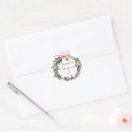 Mein erstes Weihnachten mit Weihnachtskranz Runder Aufkleber