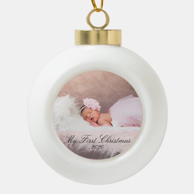 Mein erstes Weihnachtsmädchen Pink Keramik Kugel-Ornament (Vorderseite)