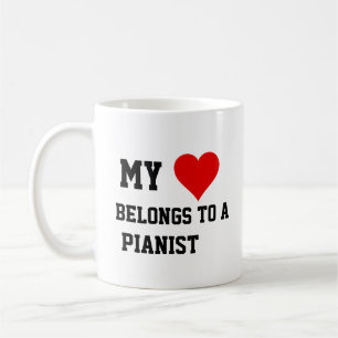 Mein gehört einem Pianisten  Kaffeetasse
