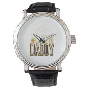 Mein Herz gehört Daddy Vintage-Typografie-Shirt Armbanduhr