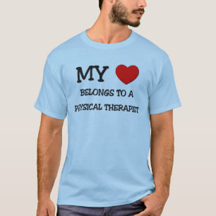 Mein Herz gehört einem KÖRPERLICHEN THERAPEUTEN T-Shirt