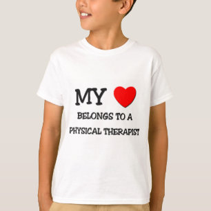 Mein Herz gehört einem KÖRPERLICHEN THERAPEUTEN T-Shirt