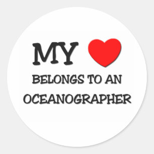 Mein Herz gehört einem OCEANOGRAPHER Runder Aufkleber