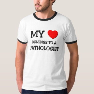 Mein Herz gehört einem PATHOLOGEN T-Shirt