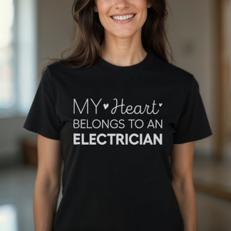 Mein Herz gehört zu einem Elektro-Niedlichen Elect T-Shirt