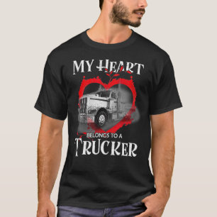 Mein Herz gehört zu einem LKW-LKW-Fahrerantrieb T T-Shirt