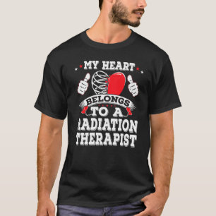 Mein Herz gehört zu einem Radiationstherapeuten Va T-Shirt