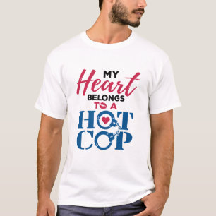 Mein Herz gehört zu einer Polizei-Ehefrau des Hot T-Shirt