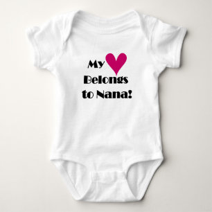 Mein Herz gehört zu Nana Baby Strampler