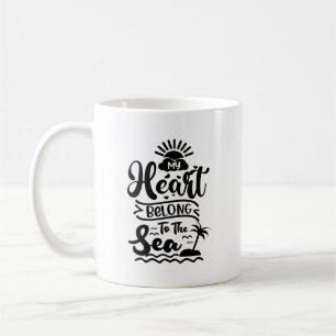 Mein Herz gehört zur Tasse der Meerestypografie