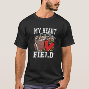 Mein Herz ist auf diesem Feld Fußball Mama Leopard T-Shirt