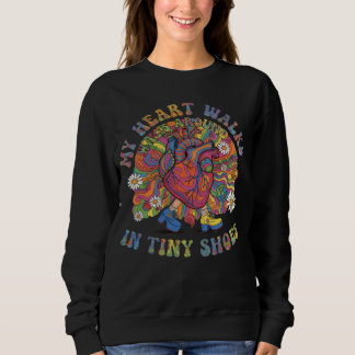 Mein Herz wandert in kleinen Schuhen herum Sweatshirt