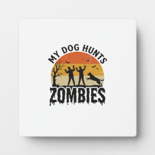 Mein Hund jagt Zombies Vintage Halloween Hund Art_ Fotoplatte